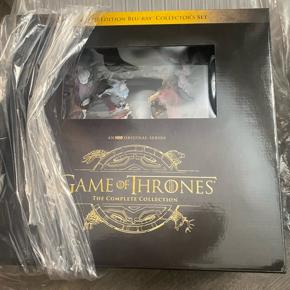 Game of Thrones: The Complete Collection Boxed Set (Limited Edition Blu-Ray) - Picture 6 of 10